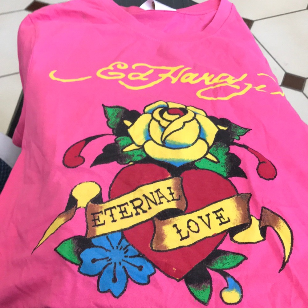 Ed Hardy Women’s Tee Shirt NWT - Picture 3 of 4